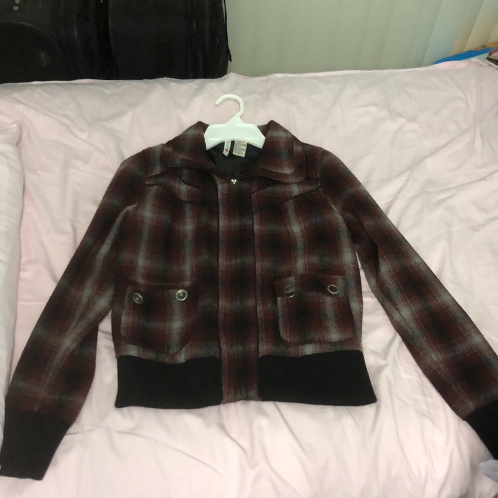 Jacket - Picture 1 of 3